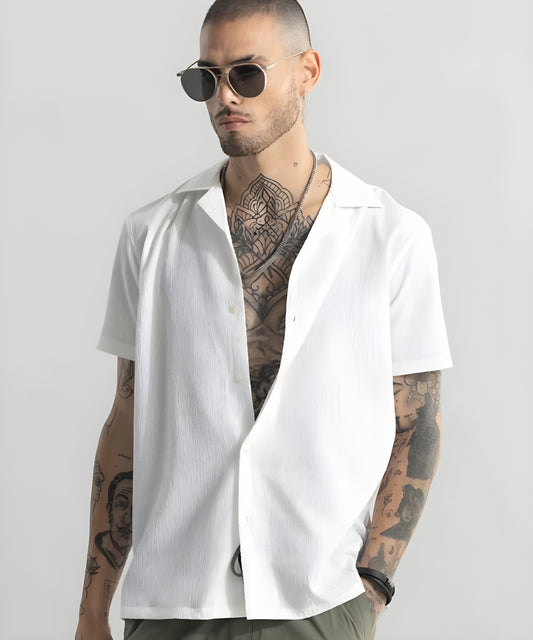 Men Regular Fit Solid Club Collar Casual Shirt