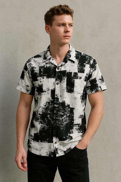 Men Regular, Super Slim Fit Graphic Print Lapel Collar Casual Shirt