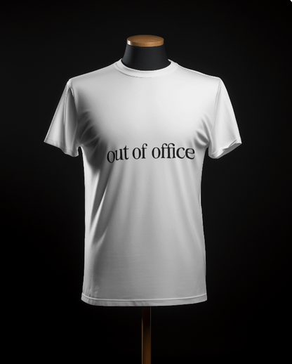 Employee : Out of Office T-Shirt