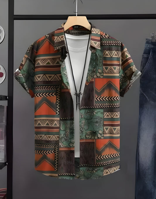 Men Regular Fit Printed Cut Away Collar Casual Shirt