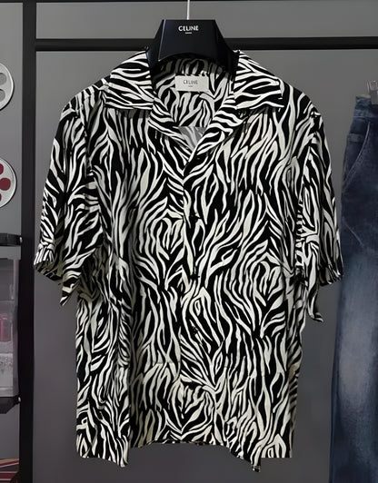 Men Regular Fit Printed Spread Collar Casual Shirt