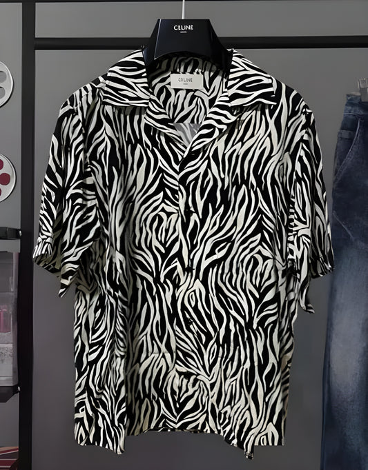 Men Regular Fit Printed Spread Collar Casual Shirt