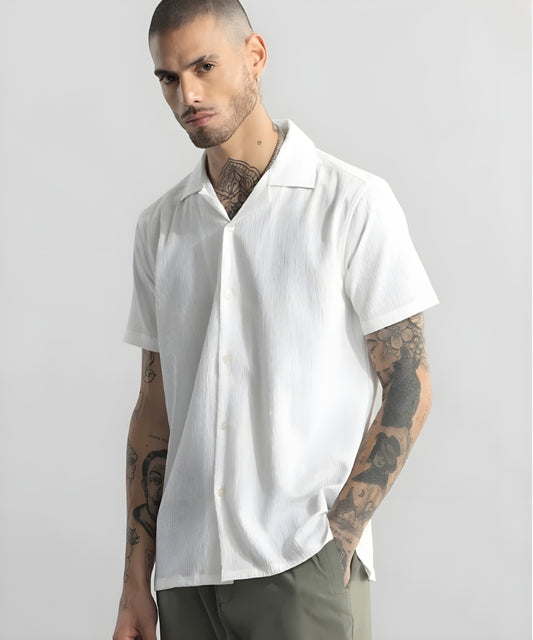 Men Regular Fit Solid Club Collar Casual Shirt